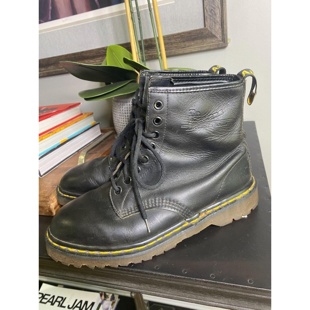 Dr Martens Air Soles 1460 Unisex Boots Mens US 8 - Picture 3 of 11